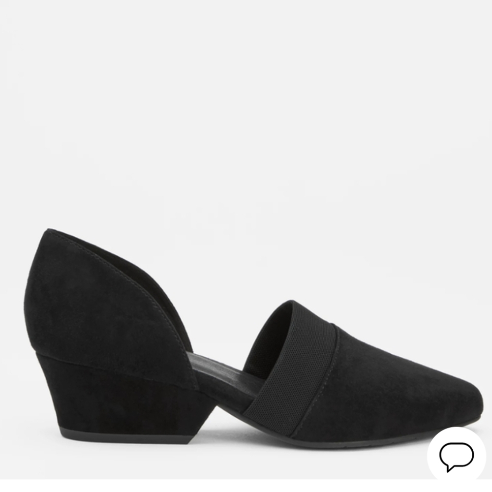 Eileen Fisher Black Flats with Suede Finish